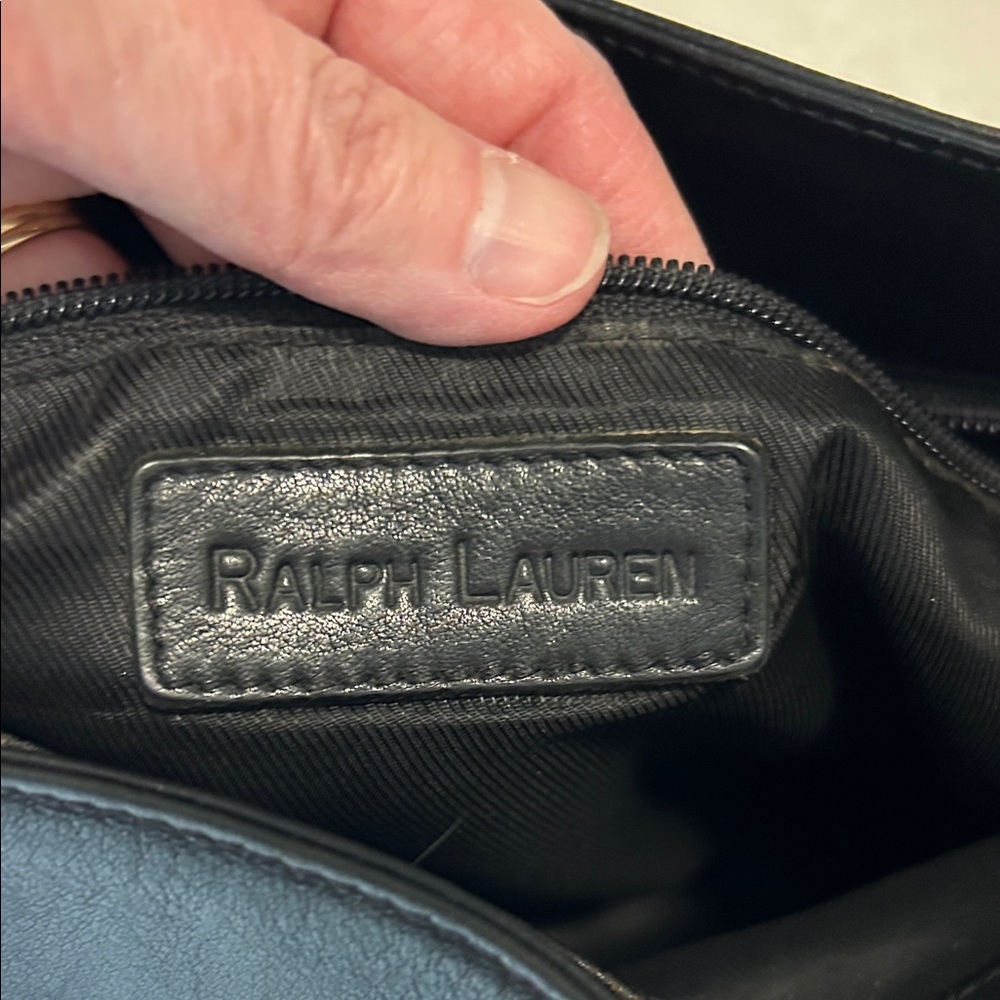Vintage Ralph Lauren Black Leather Tanner Shoulder Bag - Picture 15 of 16